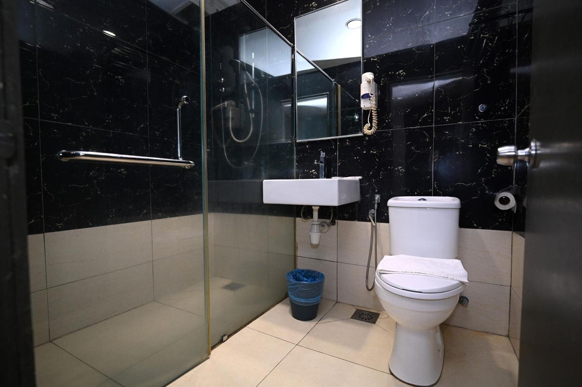Kingston Hotel 6 - Changkat, Bukit Bintang Κουάλα Λουμπούρ Εξωτερικό φωτογραφία